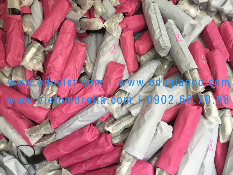 xưởng sản xuất ô dù cầm tay in logo quảng cáo
